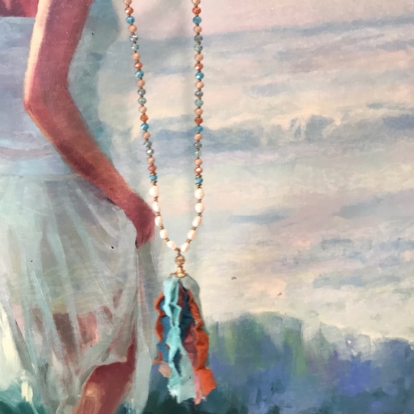 Bead/pearl/cloth necklace - Picture 3 of 4